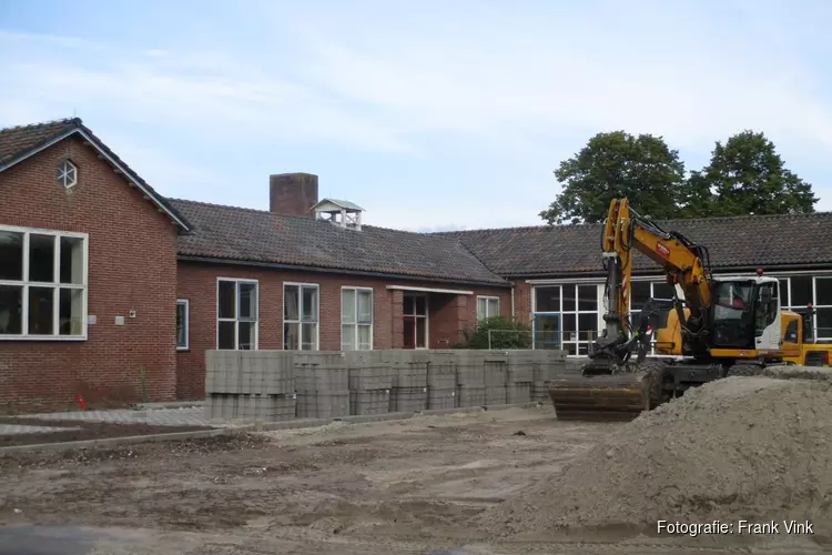 Aanleg parkeerterrein Helomalaan Heerenveen vordert