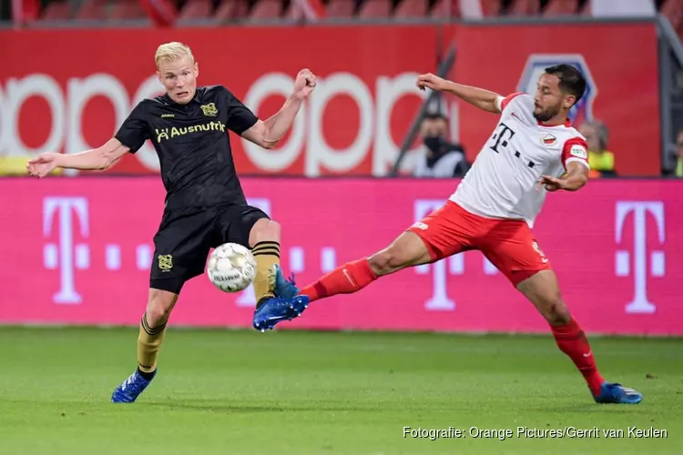 FC Utrecht en SC Heerenveen gelijk in leeg Galgenwaard