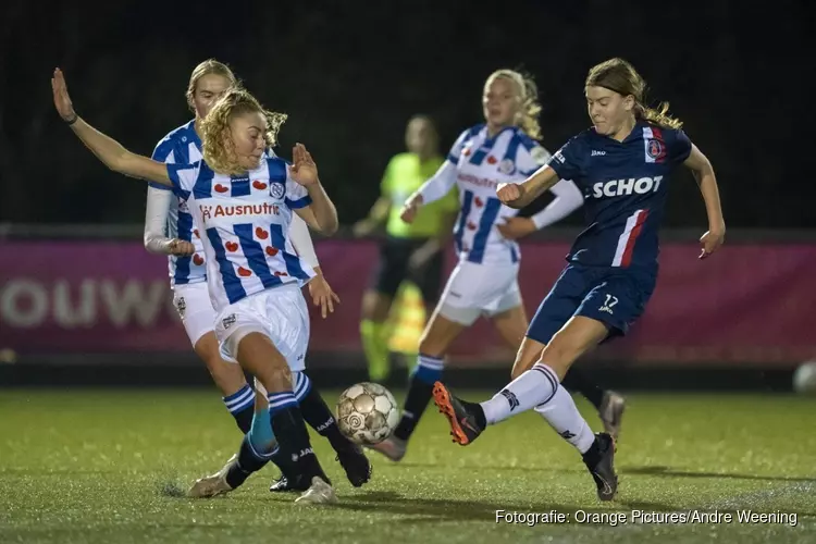 Alles zit tegen op vrijdag de 13e voor VV Alkmaar. Heerenveen wint in extremis