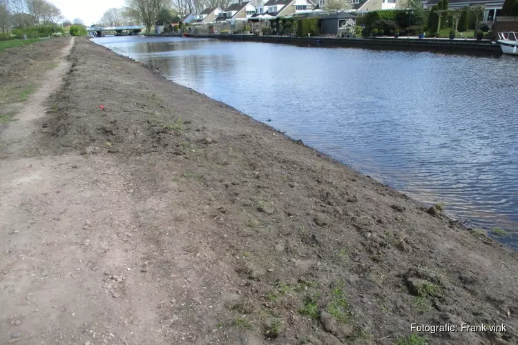 Werkzaamheden waterkeringen wijk de Greiden in Heerenveen in beeld