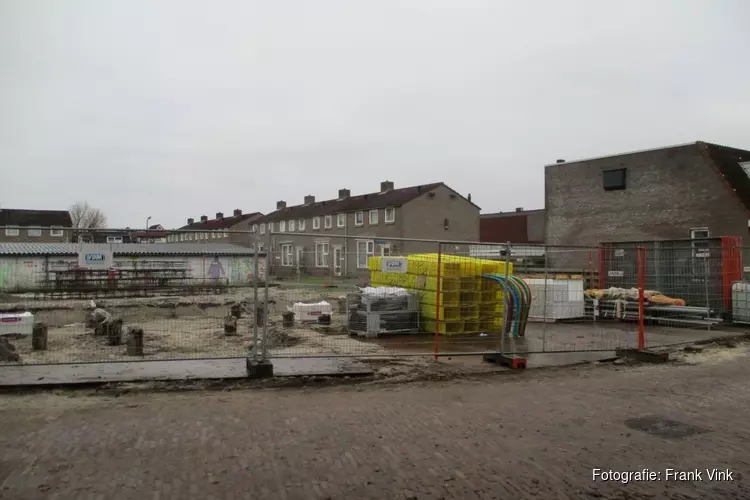 Bouw van vier woningen aan de Van Cuyckstraat in Heerenveen vordert