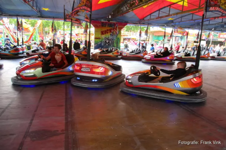 Gezellige drukte op de kermis in Heerenveen!