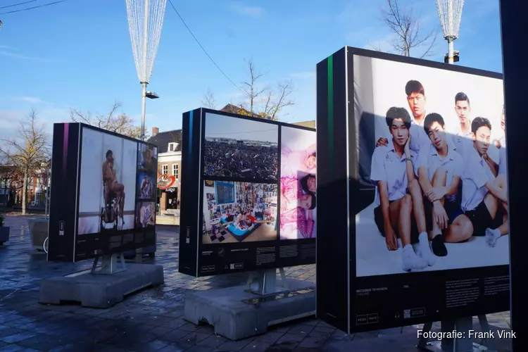 Reizende Pride tentoonstelling in Heerenveen in beeld