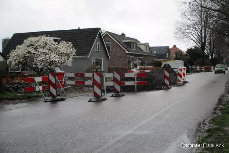 Werkzaamheden langs de Aengwirderweg in Tjalleberd en Luinjeberd vordert