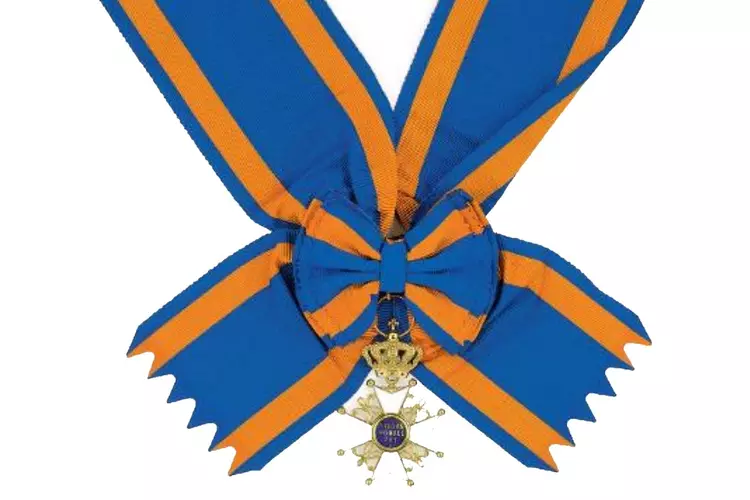 Drie Koninklijke onderscheidingen in Heerenveen