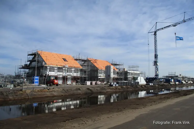 Bouw van 22 woningen wijk Skoatterwald in Heerenveen vordert