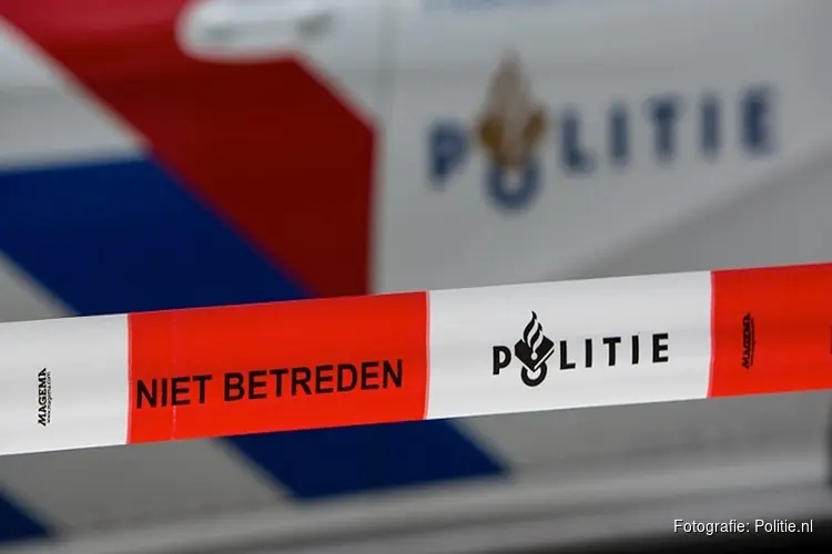 Politie doet onderzoek naar overval op bedrijf in Heerenveen