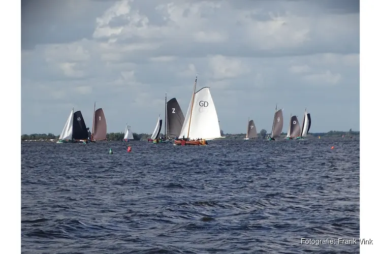 Inhaalwedstrijd IFKS Skûtsjesilen op het Tjeukemeer goed verlopen!