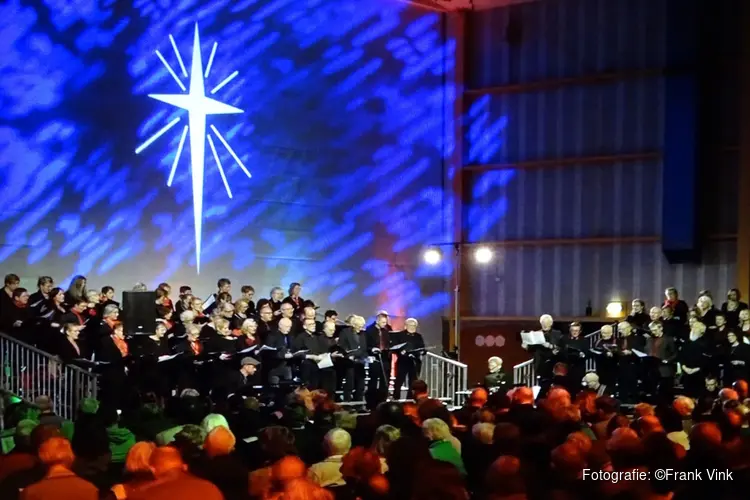 Kerstnachtviering Sportstad Heerenveen druk bezocht