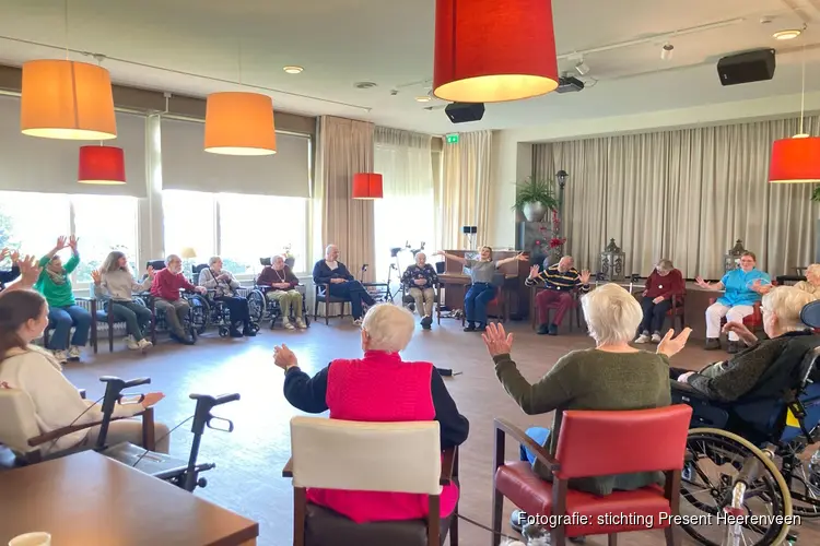 Eerste leerlingen Bornego College in actie bij woonzorgcentra rondom Burgerschap