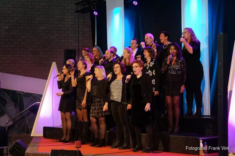 Kerstconcert met de &#39;Lord&#39;s Moor Singers&#39; in de Sions kerk Oudeschoot